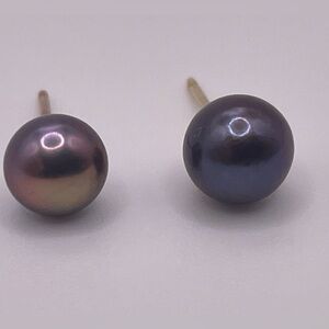 Black Tahitian Pearl Stud Earrings - Iridescent Black Pearls
